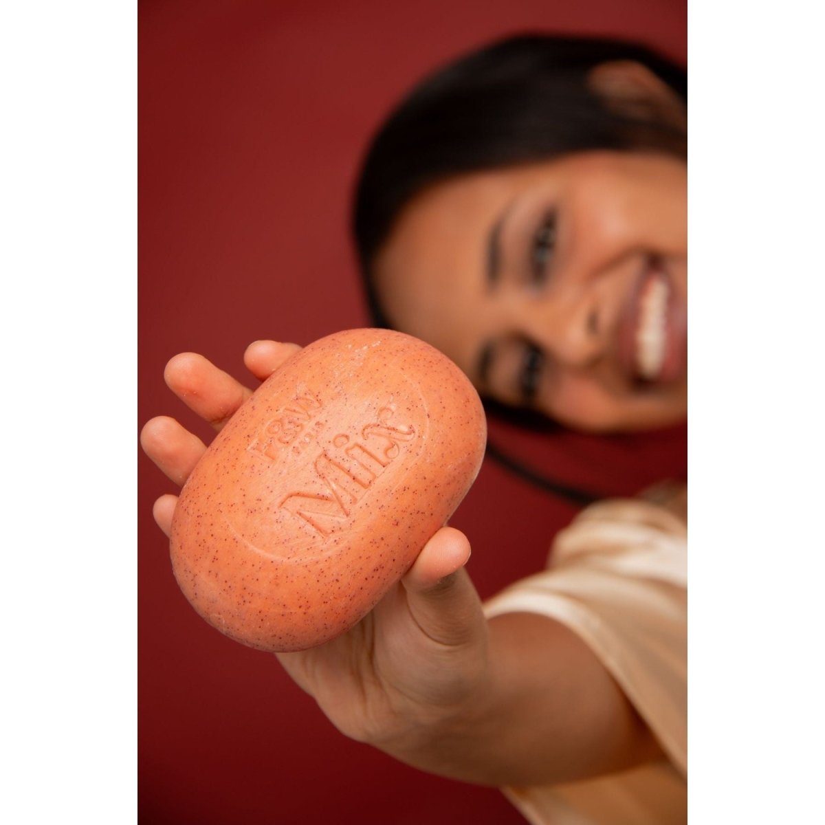 Fair & White - MIX - Exfoliating Soap 200g - gtworld.de