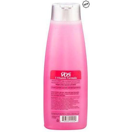 VO5 Herbal Escapes Sun Kissed Raspberry Moisturizing Shampoo 370ml